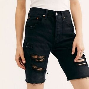 Free People X Levi's Black 501 High Rise Distressed Slouch Denim Jorts Shorts